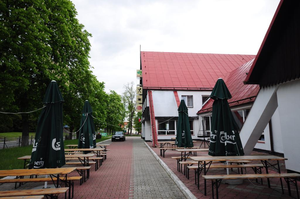 Zajazd Pod Kasztanami Ryn  Esterno foto